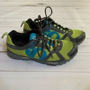 Pearl Izumi peak II sneakers